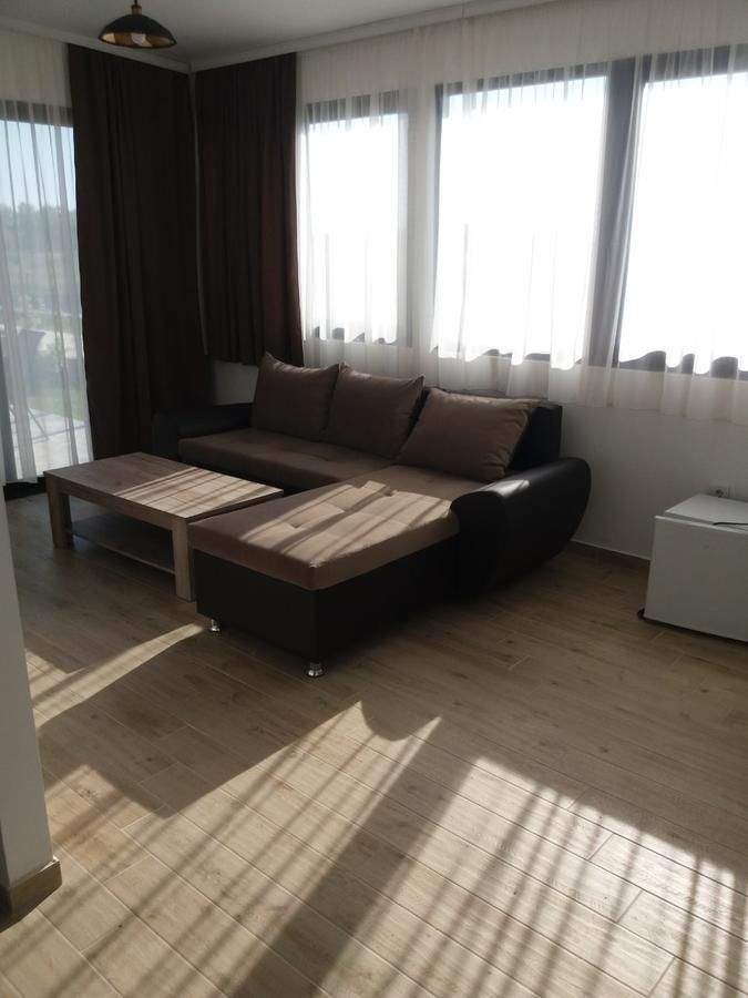 Курортные отели Imperial Resort Улцинь