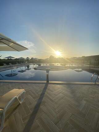 Курортные отели Imperial Resort Улцинь-3